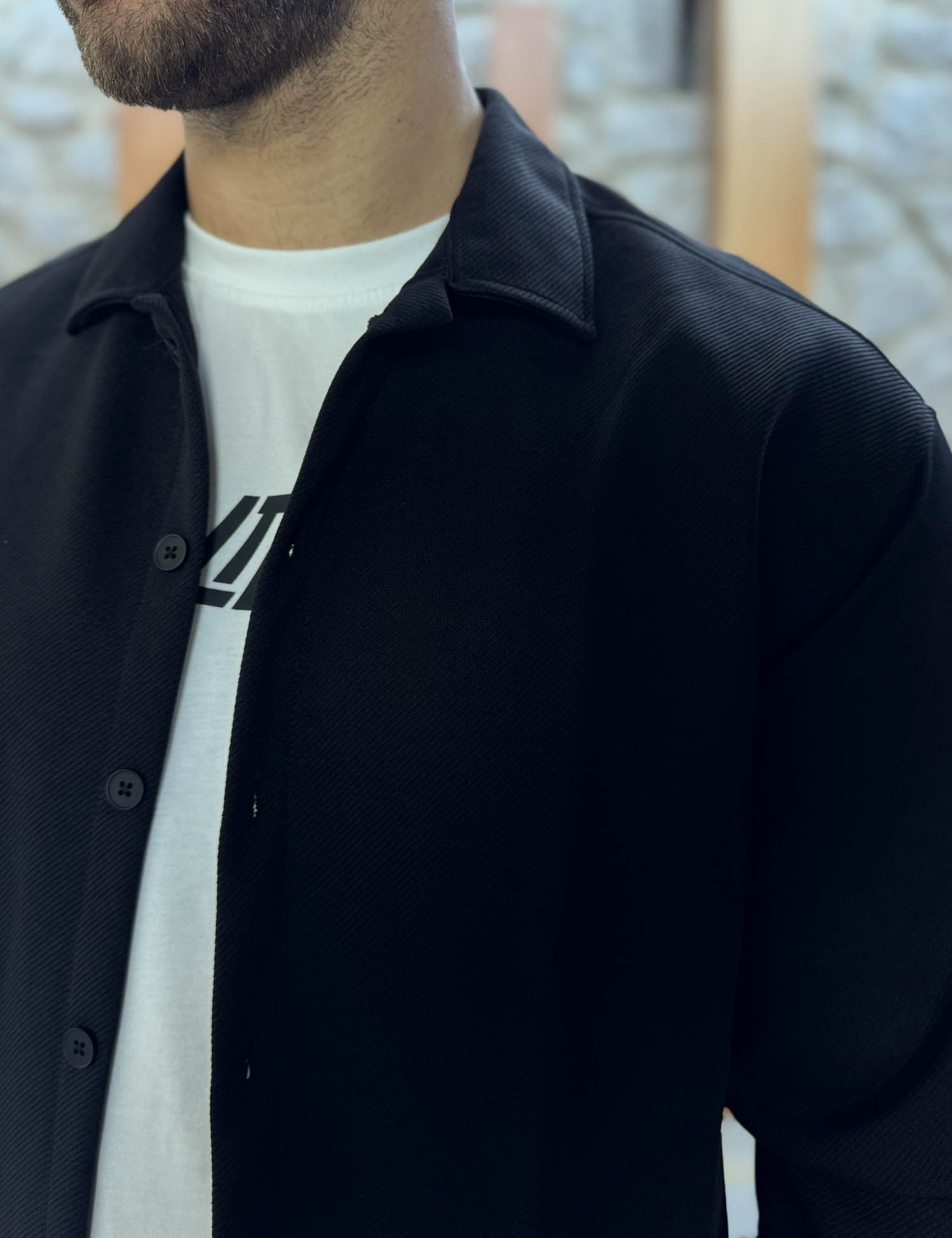 Ανδρικό μαύρο διαγωνάλ Overshirt με γιακά RMZ456 φωτογραφία